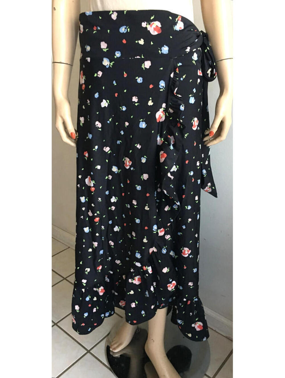 Ganni Wrap Midi Skirt Ruffle Trim Black Floral sz 38